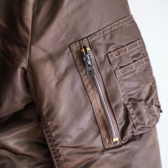 Alpha Industries Hooded Bomber Jacket - Picture 4 of 7